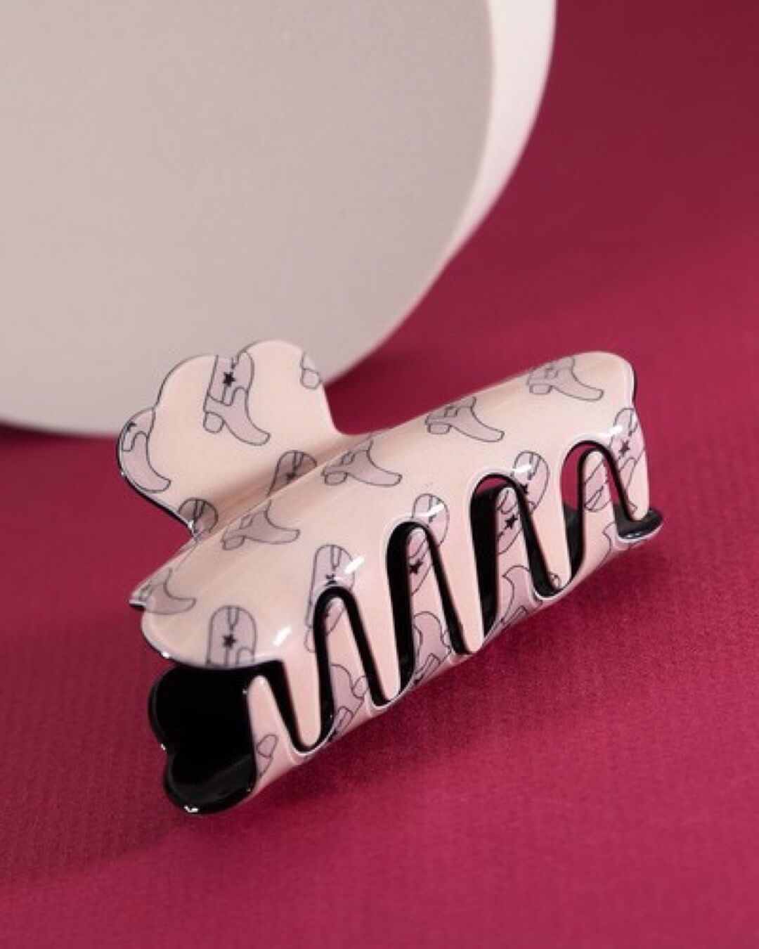 Western Wiles - Beige Boot Claw