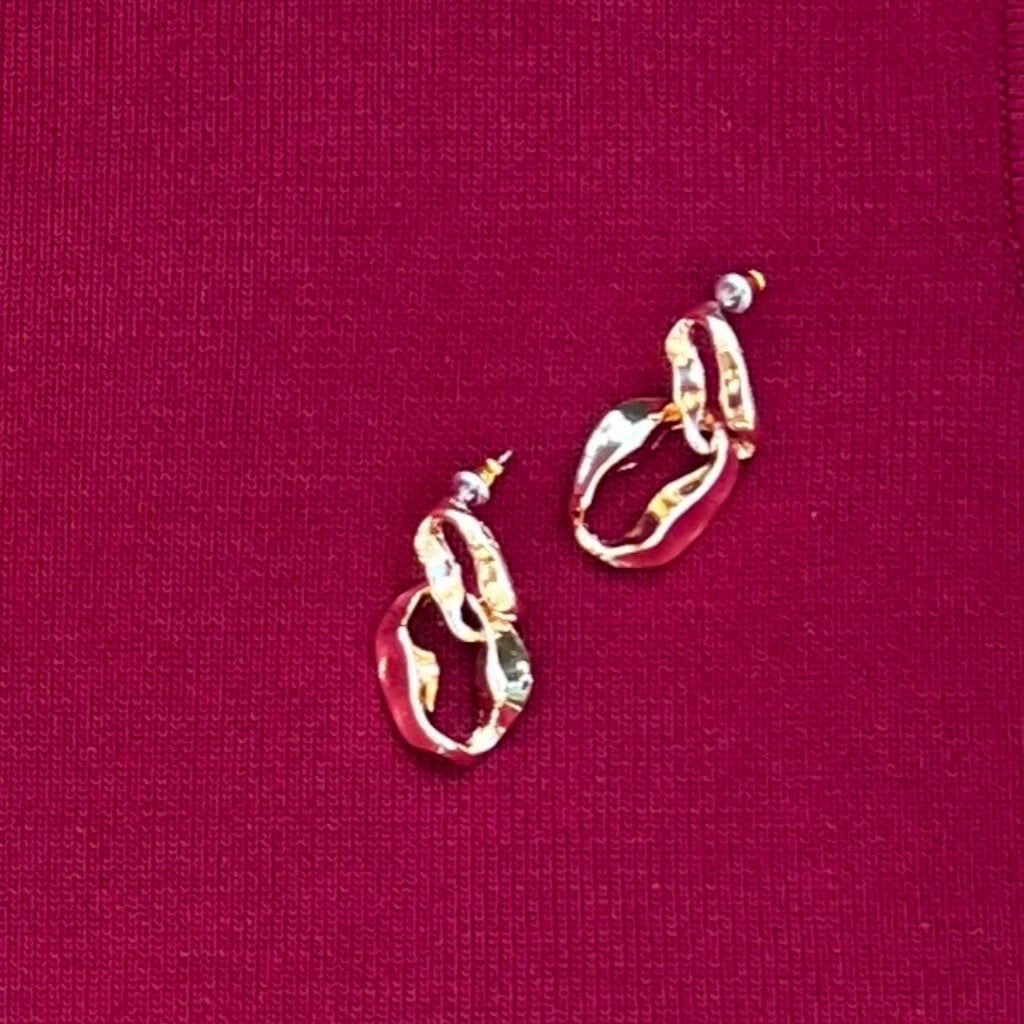 Golden Aspirations - Minimal Chic gold chunky earrings
