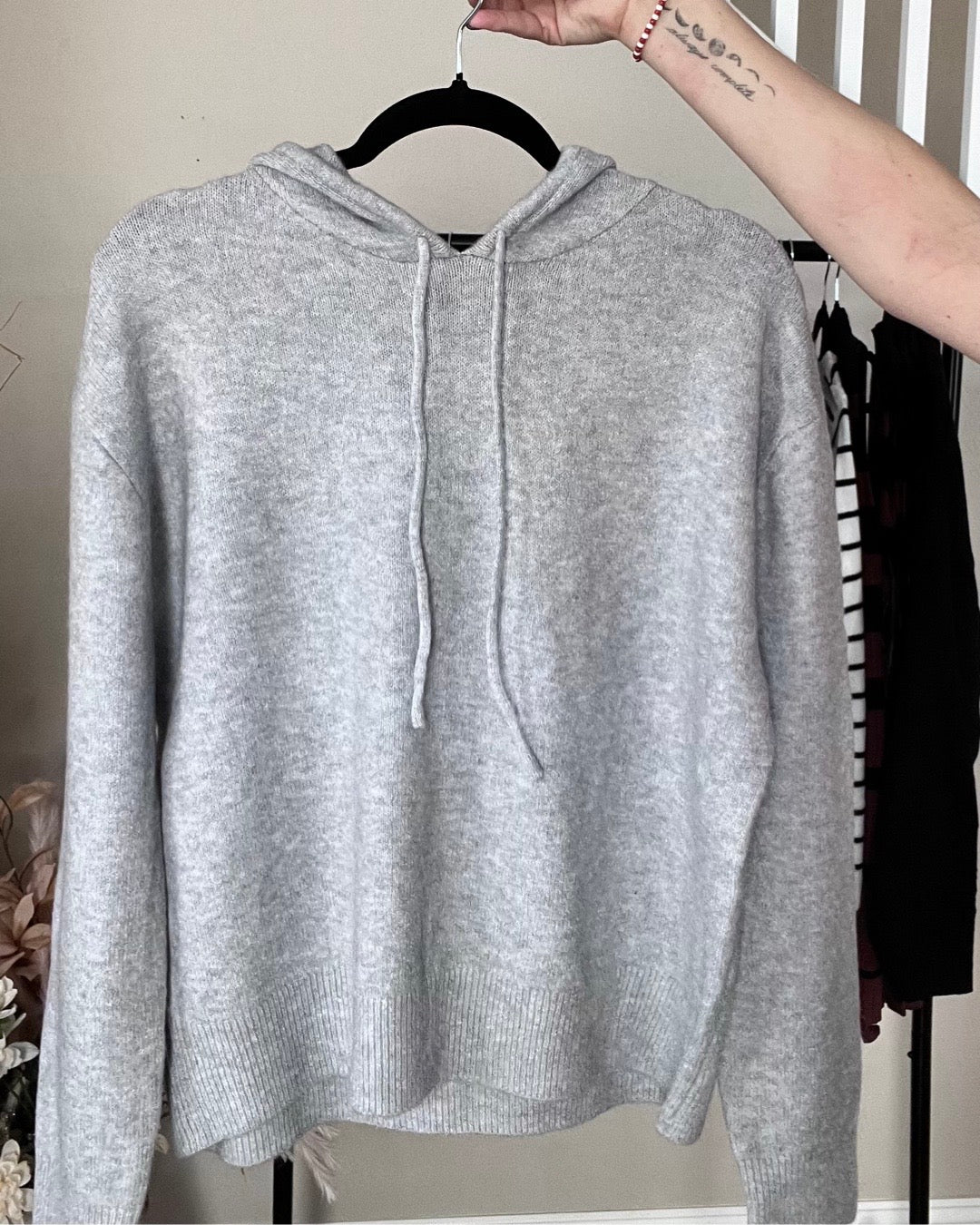 Oversized Light Grey Sweater - H2406