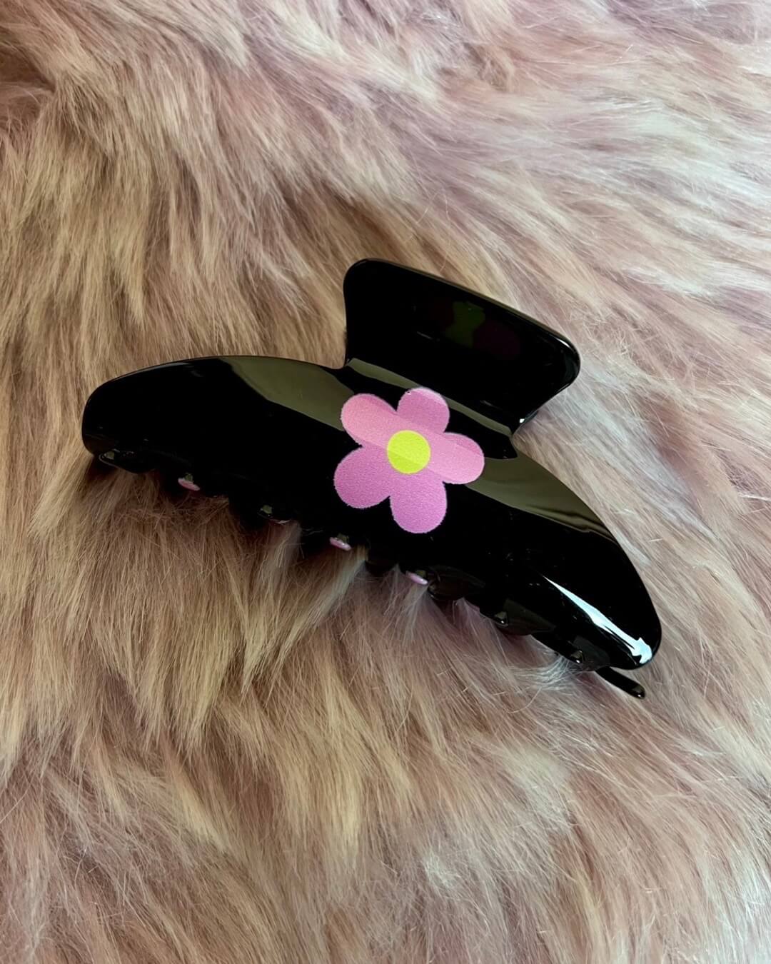 Groovy Daze - Large black floral claw