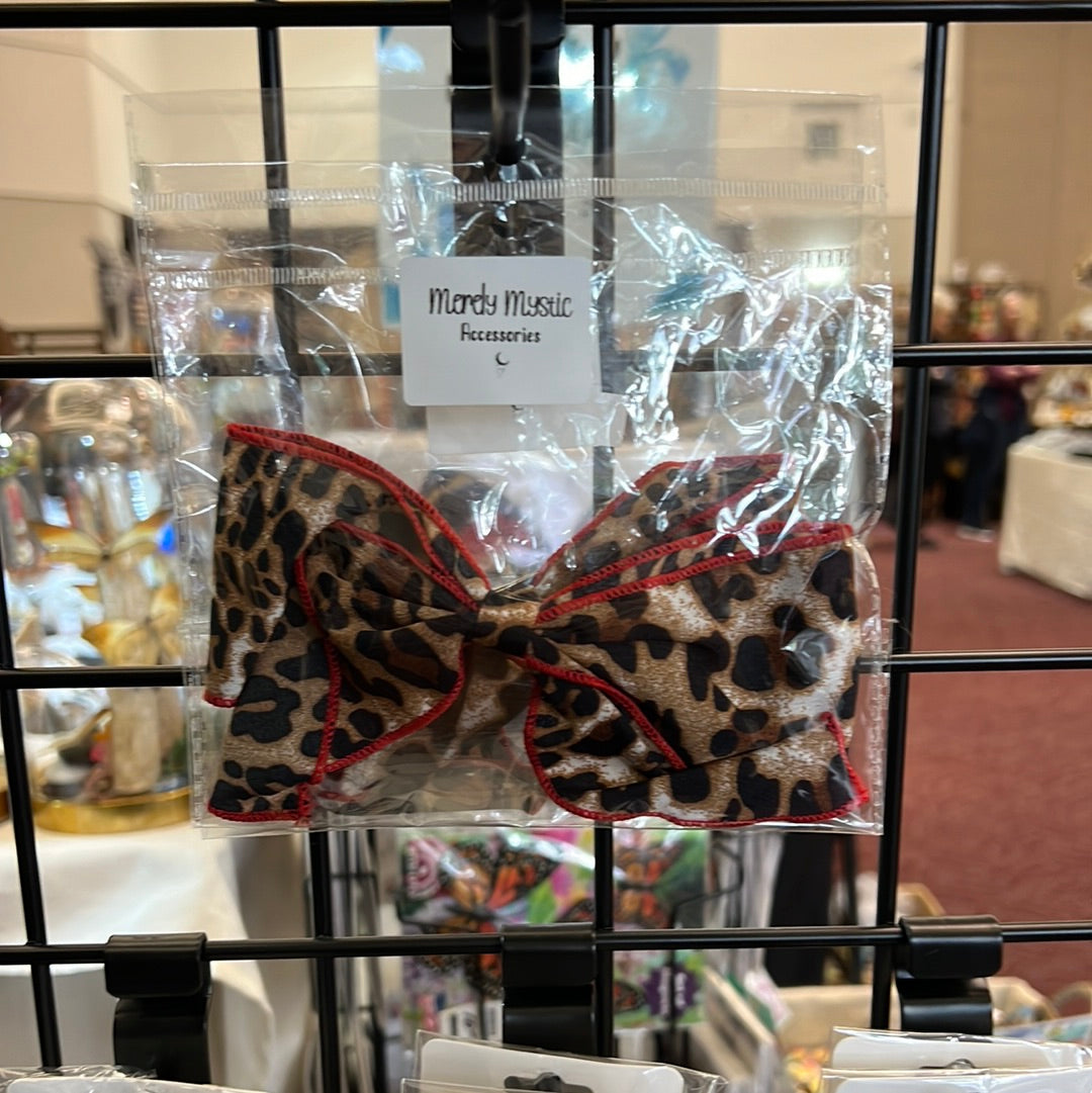 Leopard hair bow