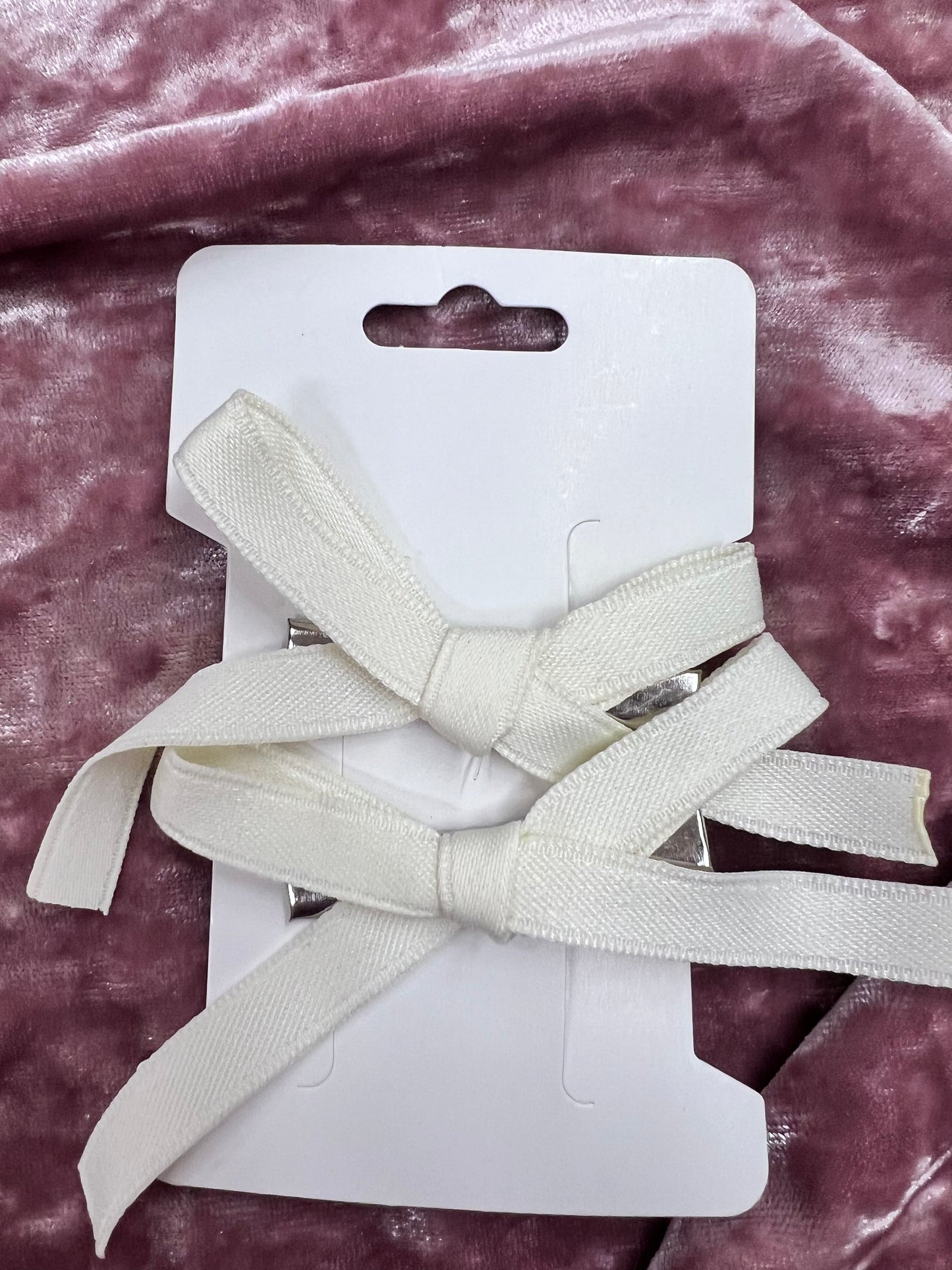 Bow clips - 1 set of two bow clips in pink, black and white