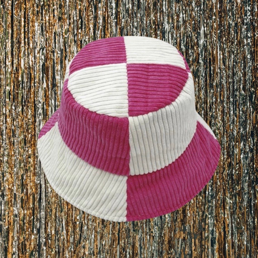 Trendsetter - Corduroy Patch Bucket hat in TAN & PINK